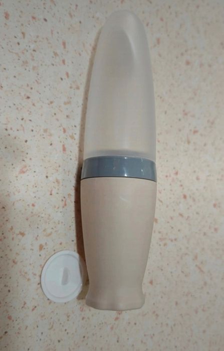 Lingurita de silicon cu rezervor pentru piureuri