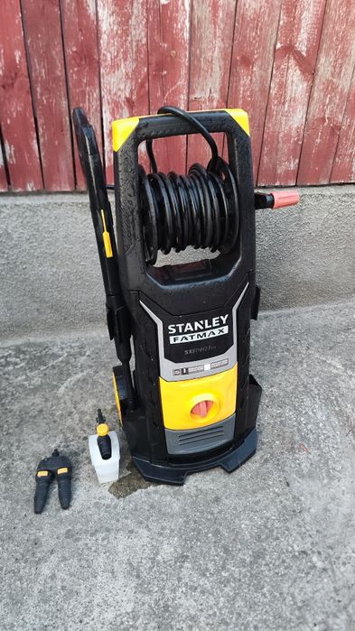 Aparat spălat cu presiune Stanley Fatmax 160bar