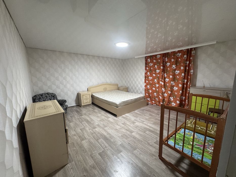 Сдам  в Затоболовке на длительный срок трех комнатную