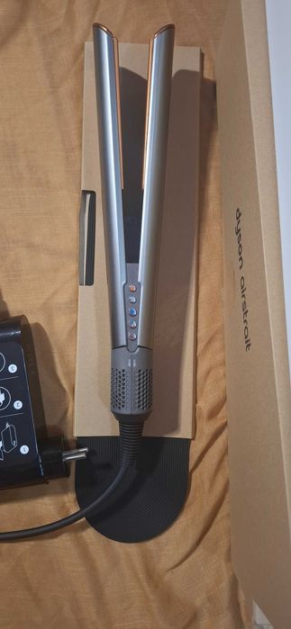 продавам, преса / сешоар за коса !