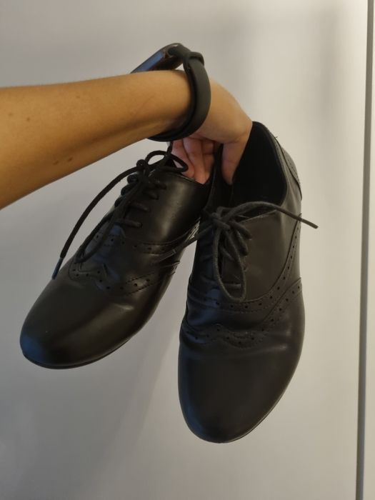 Класически есенно-пролетни обувки