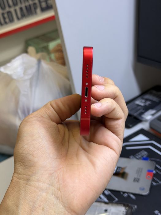 Срочно iPhone 13 128Gb