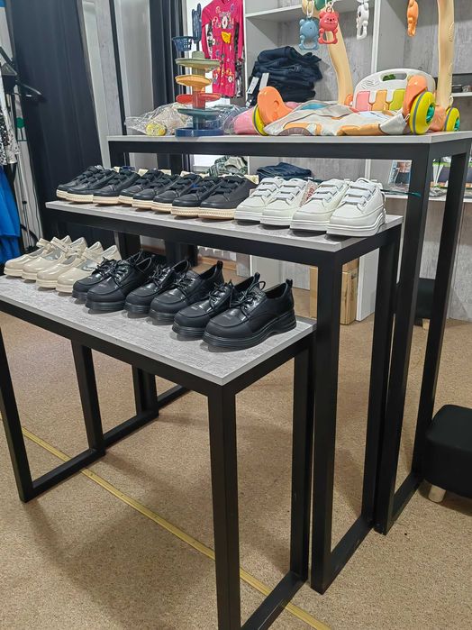 Продам мебель в бутик