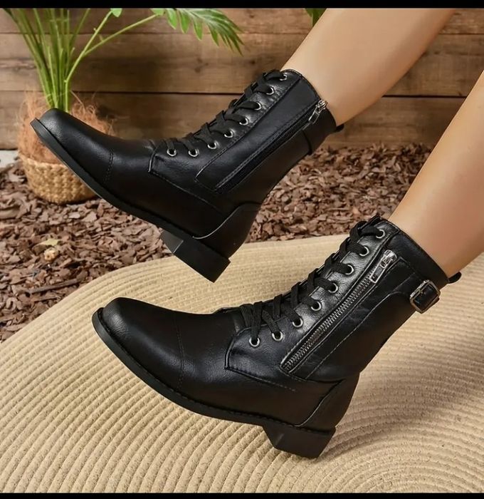 Ботинки женские осенние