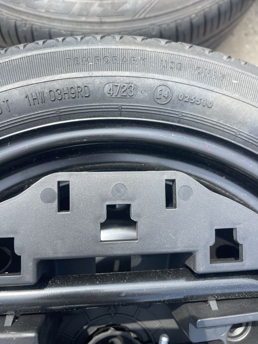 Kit Roata de rezerva Renault Clio 5