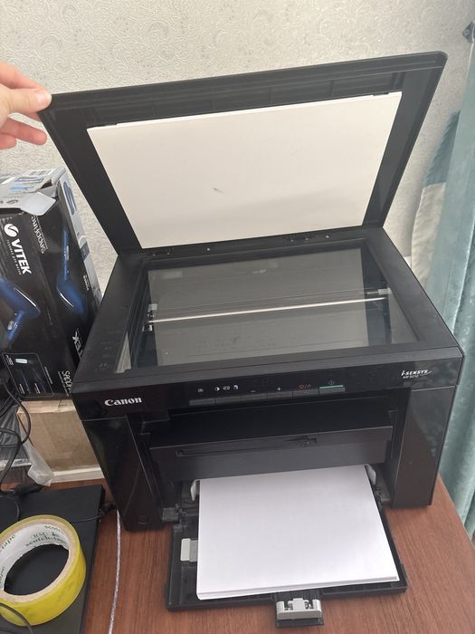 Принтер canon mf 3010.     3 в 1