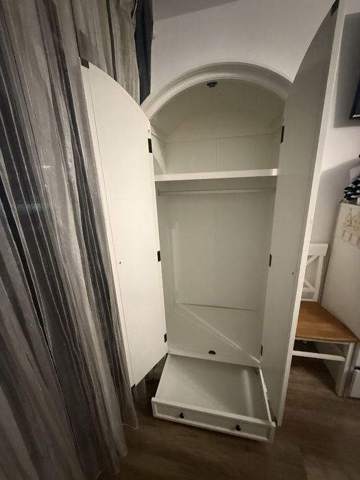 Dulap haine- model dulap copii