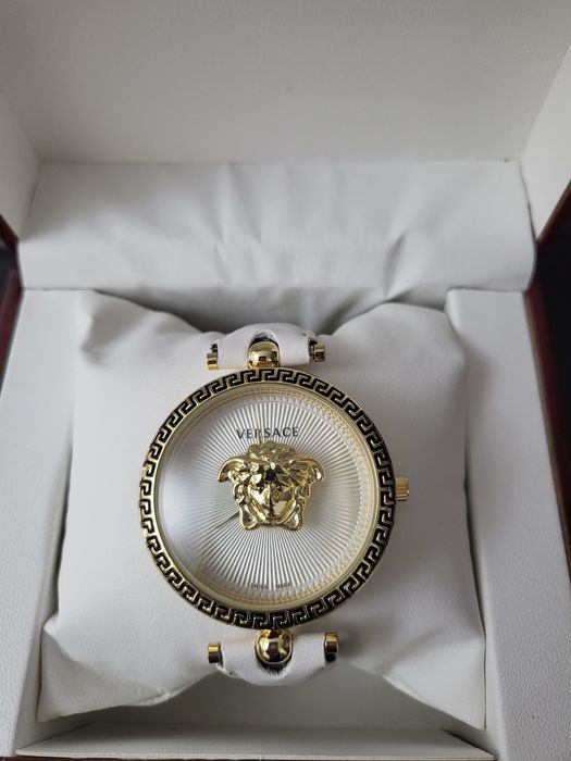 Часы для женщин от известных брендов