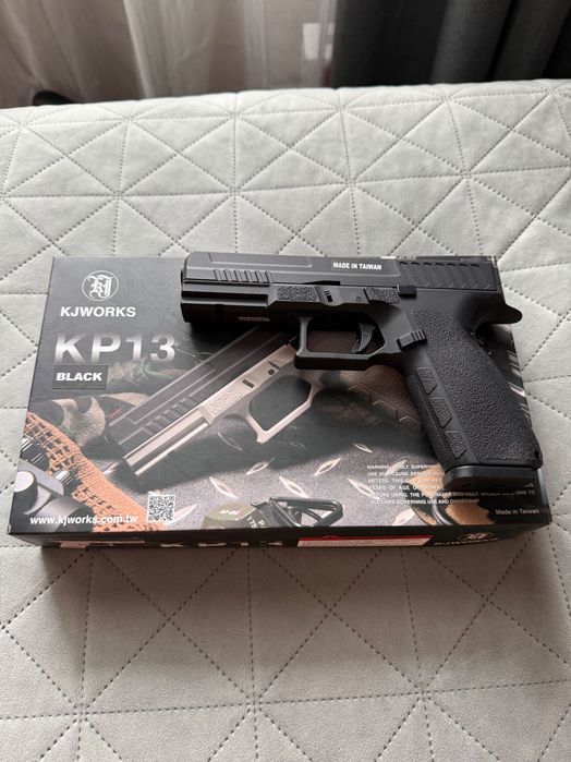 еърсофт пистолет KJW KP13 Green Gas
