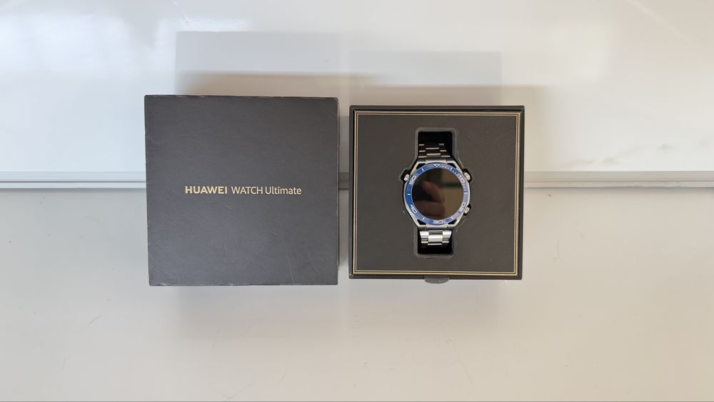 Vând Huawei Watch Ultimate Blue – Full Box, stare impecabila