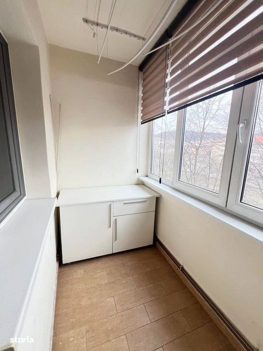 Proprietar | 2 camere decomandat | Ostroveni | 4/10 | lift | centrală — fotografia 3