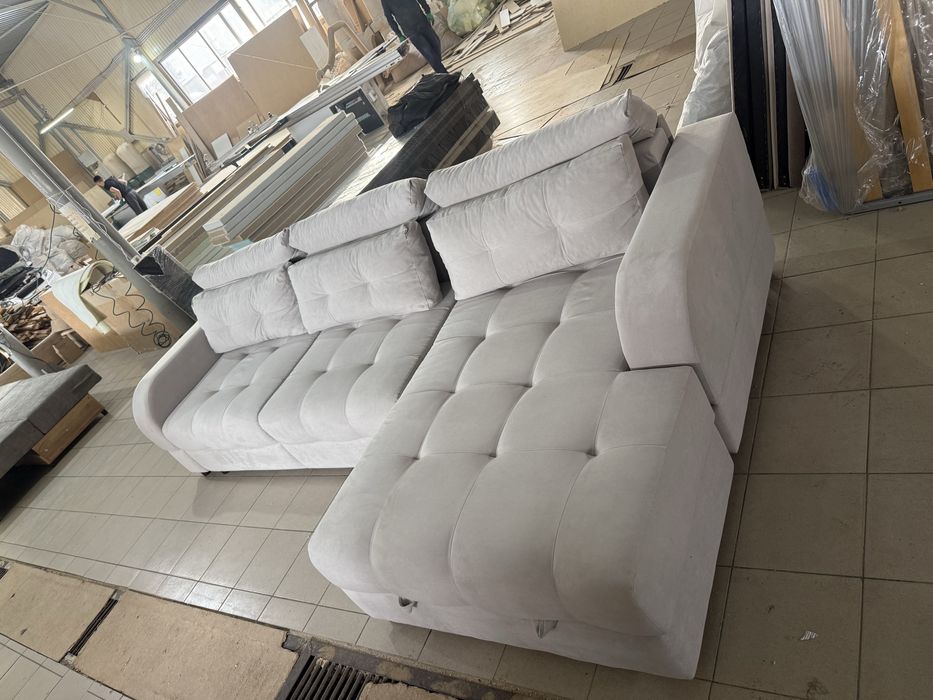 продам диван 3.2м