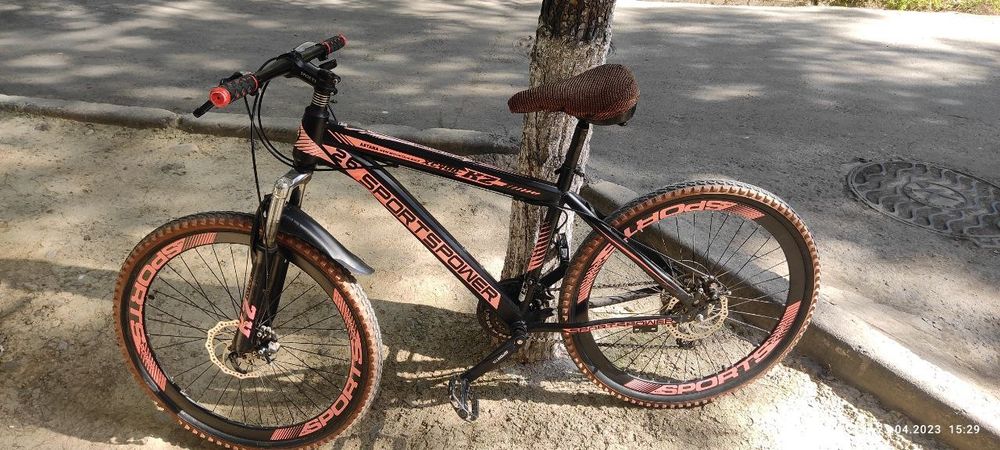 Продаётся велосипед. Скоростной
