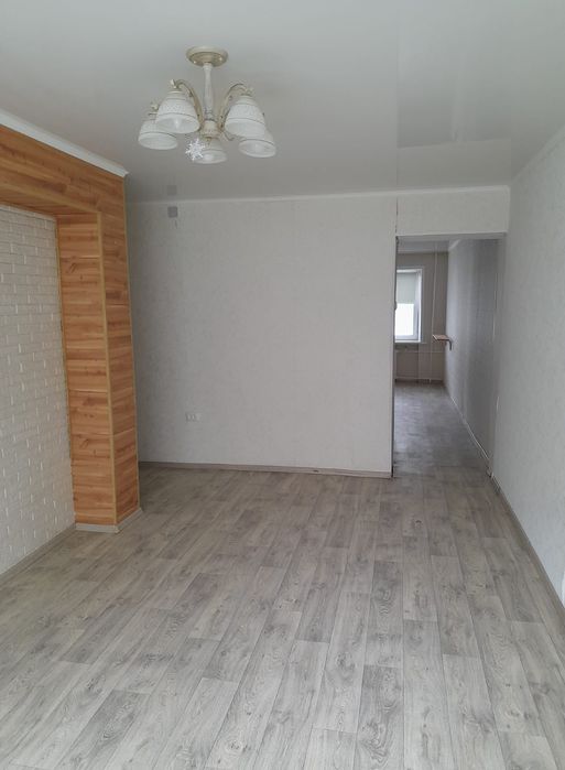 Сдам 2х ком квартиру район 21 школы