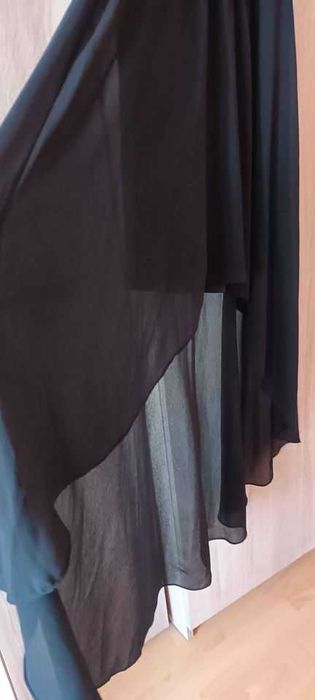 rochie neagra simpla marimea 46.potrivita pentru orice ocazie.