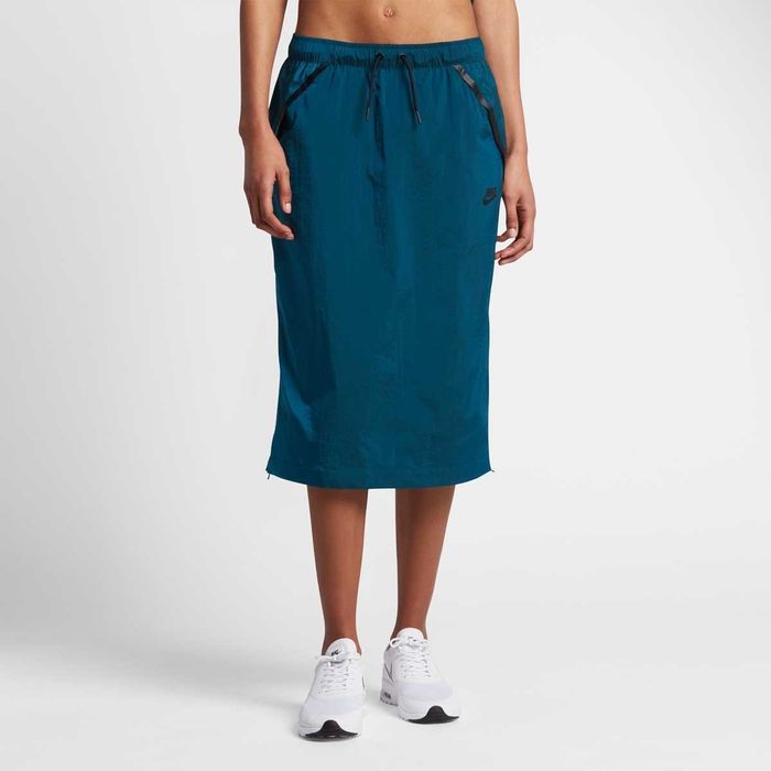 Дамска пола Nike, размер L