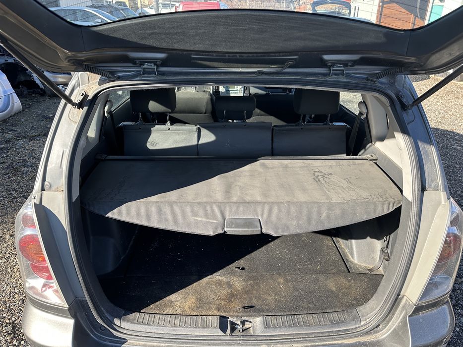 Toyota Corolla Verso Тойота Корола Версо d4d 116 кс На части!