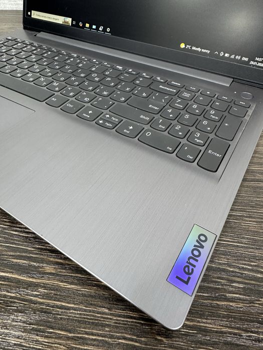 мощный 8-ядерный i5 ноутбук Lenovo IdeaPad 3, для графики и IT