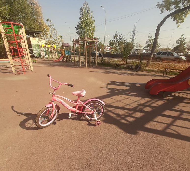 Продам велосипед для девочек