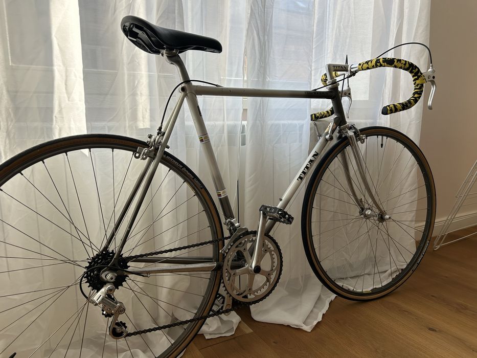 Cursiera Titan / Shimano Golden Arrow