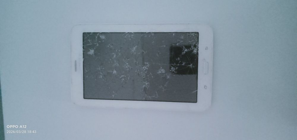 Планшет Samsung tab3 lite,срочно,возможен торг