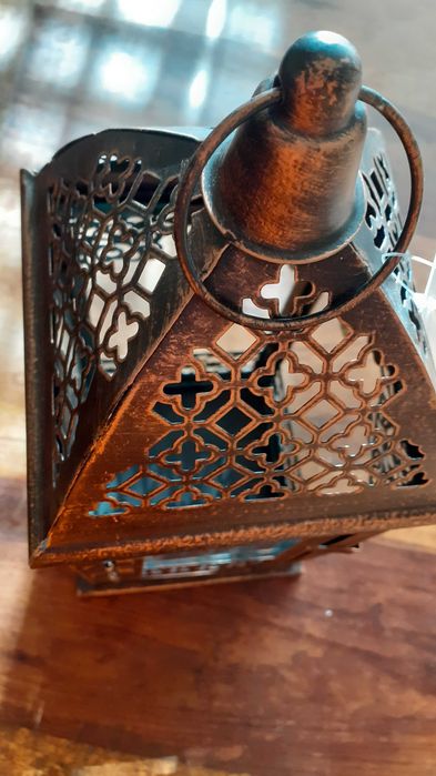 фенер метален за свещ кандило или други, състарено злато