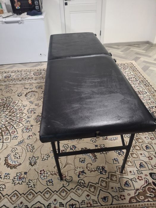Продам Кушетка  срочно продам срочно продам