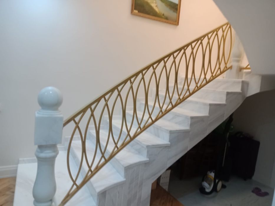 Лестница бетоная