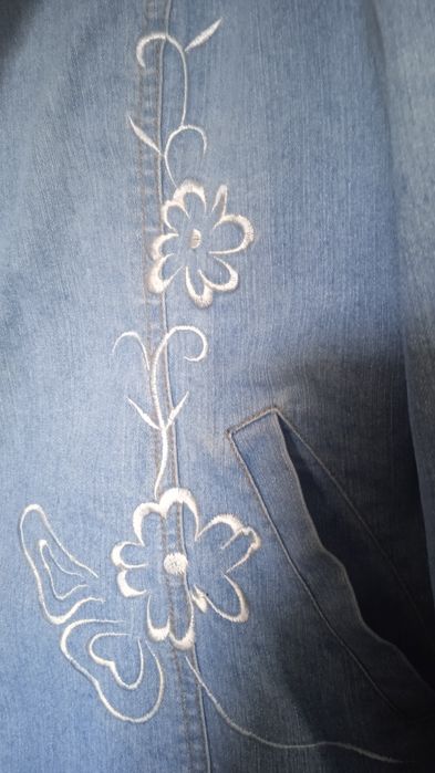 Пиджак женский джинсовый