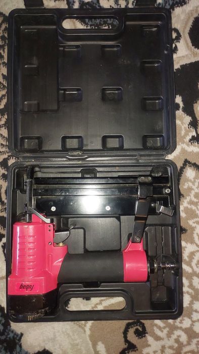 Пневма пистолет (молоток)