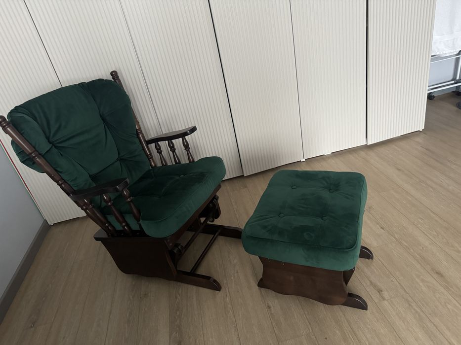 Продам кресло-качалку