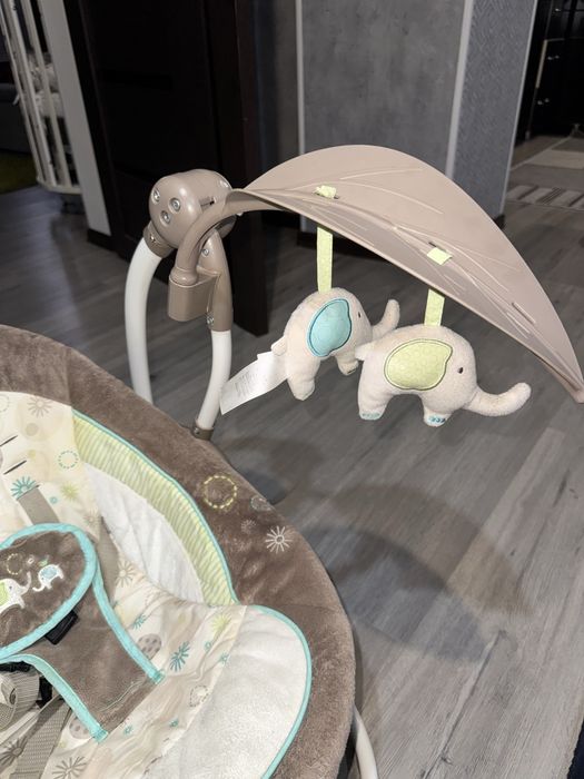 кресло-качалка (шезлонг) для младенцев