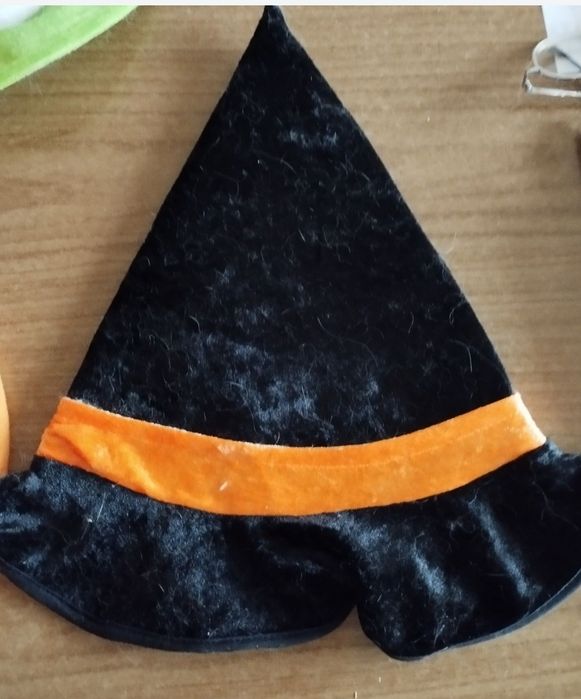 Карнавални шапки за маскарад и сюжетни игри