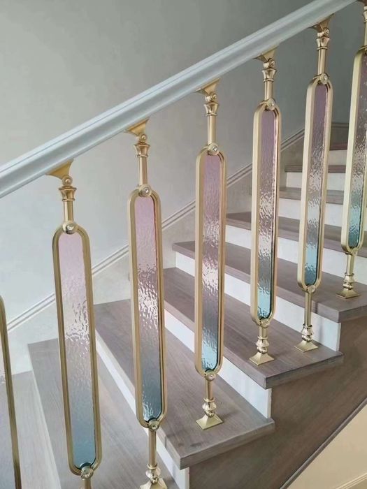 художественные перила балясины под заказ/ Balasina zina qo'g'irchoqlar