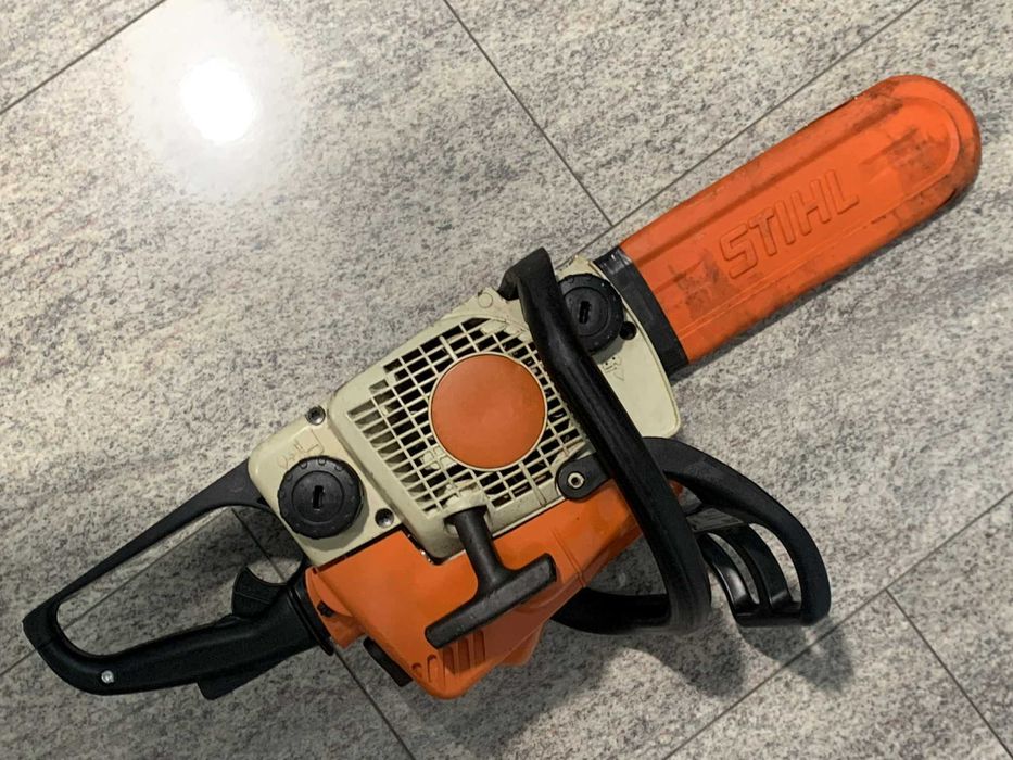 Vand STIHL MS 180, 2 bucati