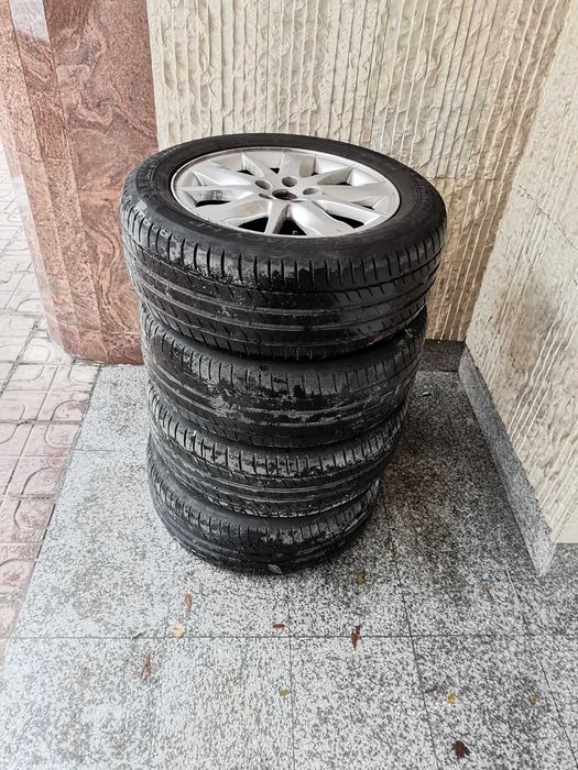 Гуми с джанти 17 цола, 5x108, комплект 4 броя за Renault, Fiat , Alfa, Lancia