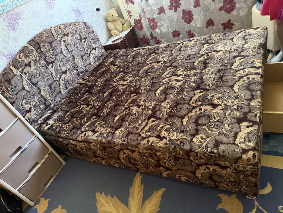 Продам кровать 155-200