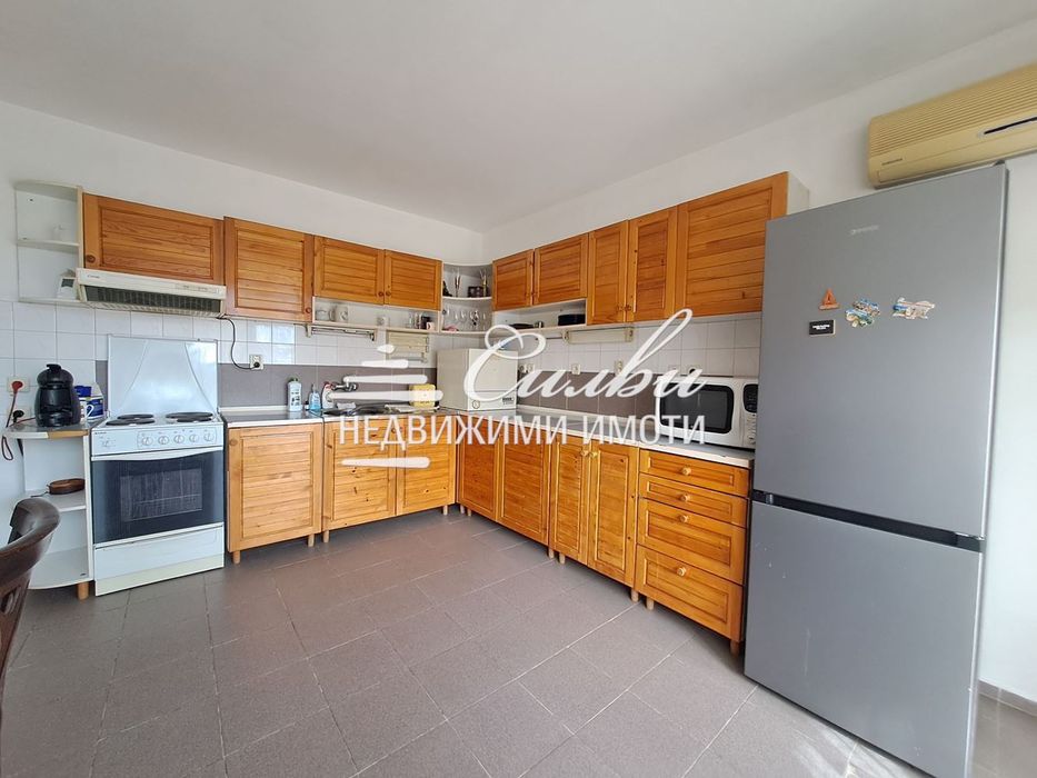 Продава се Многостаен апартамент в Шумен, Болницата - 223 кв.м за 789 €/кв.м - Снимка #4