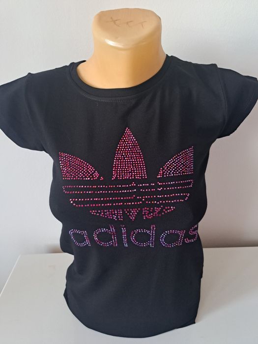 Tricouri dama Nike,Adidas, Guess/Noi