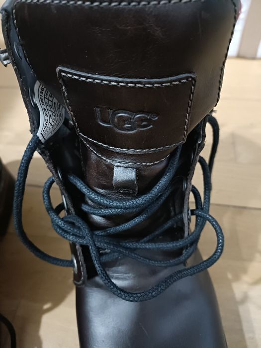 Ghete UGG Bărbați măsura 45 in stare buna