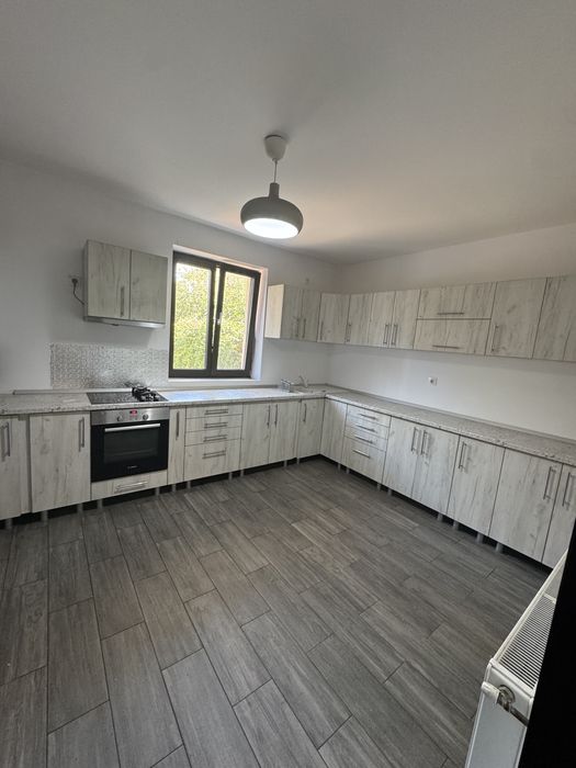Vila Spatioasa 4 camere Otopeni