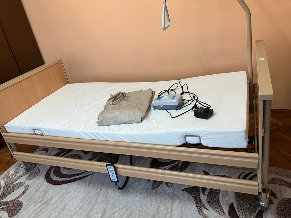Болнично легло- електрическо