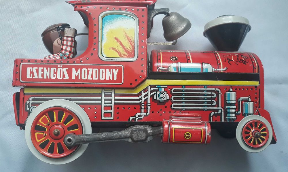 Locomotivă de colectie nu trimit in tara predare personal in centru