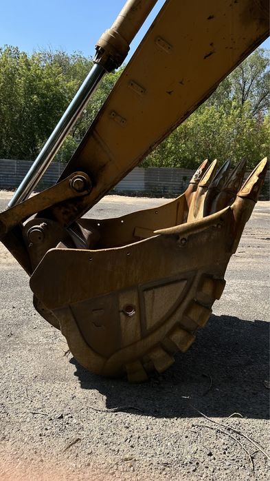 Экскаватор Hyundai 360LC-7