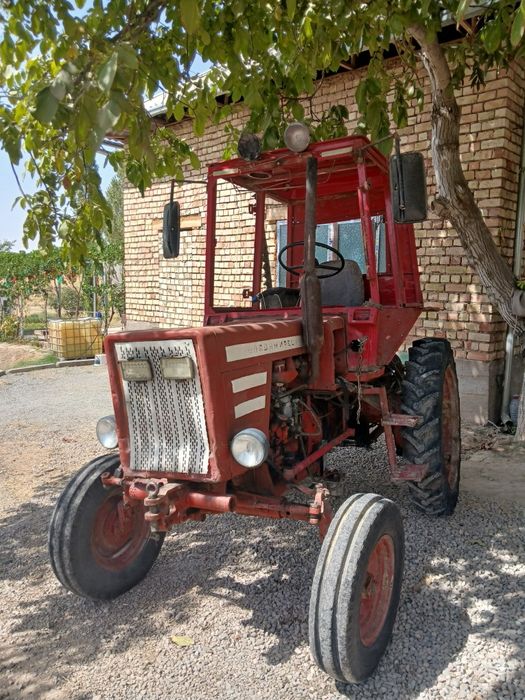 Трактор т25.   Сотилади
