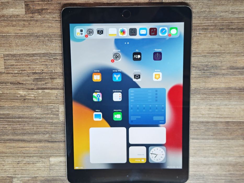 iPad Air 2-128 GB  LTE+WiFi