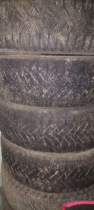 225/65/17 зимние Шины