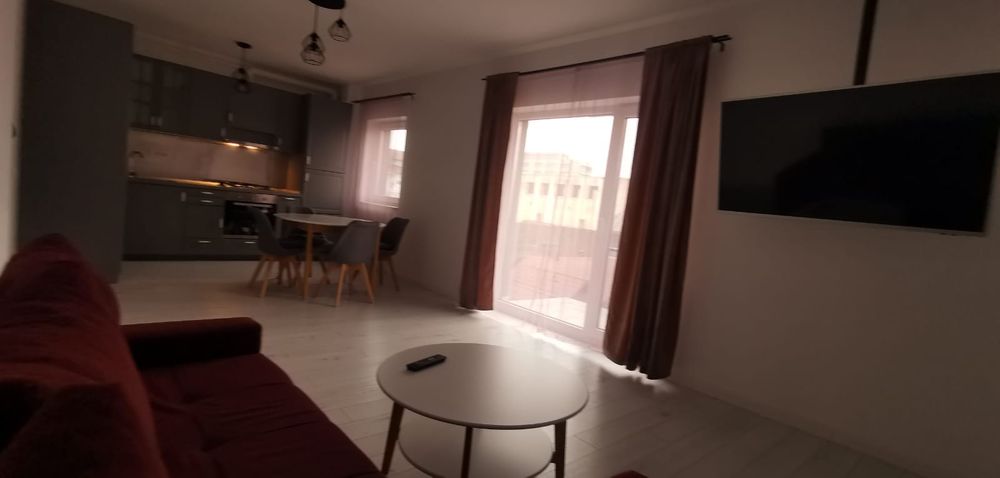 Chirie/Rent - The Office/str.Petofi Sandor-2 dormitoare/2 bai/livig/bucătărie