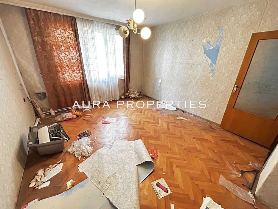 Продава се Многостаен апартамент в Разград, Варош - 100 кв.м за 1377 €/кв.м - Снимка #9