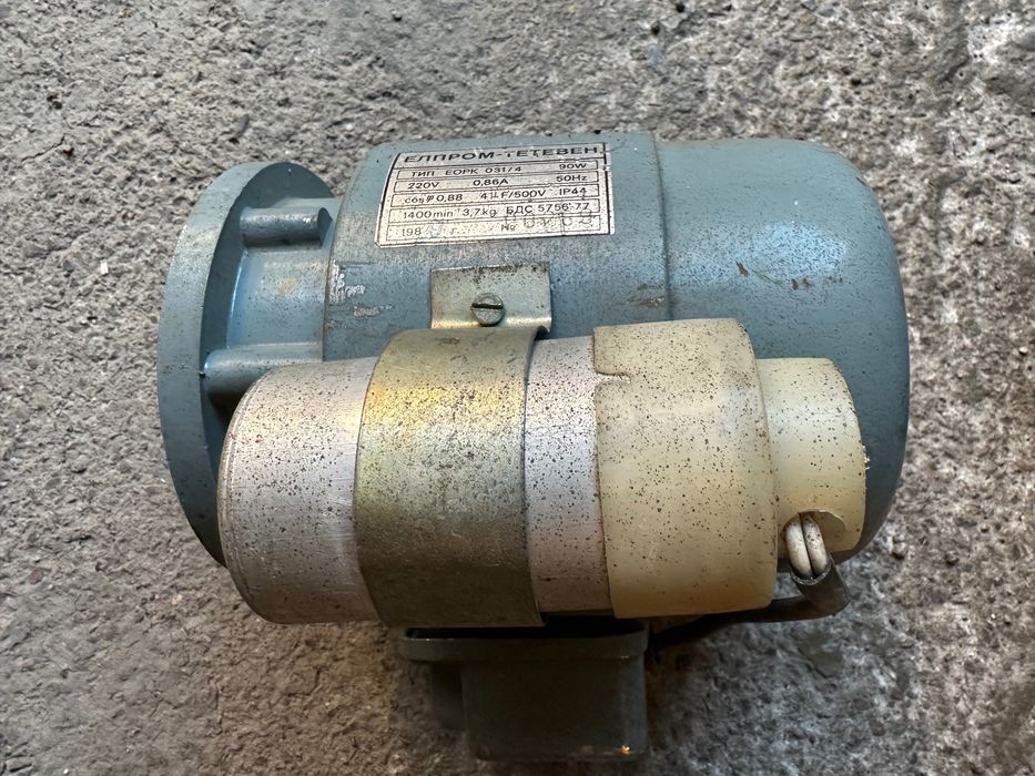 Електромотор на Елпром Тетевен